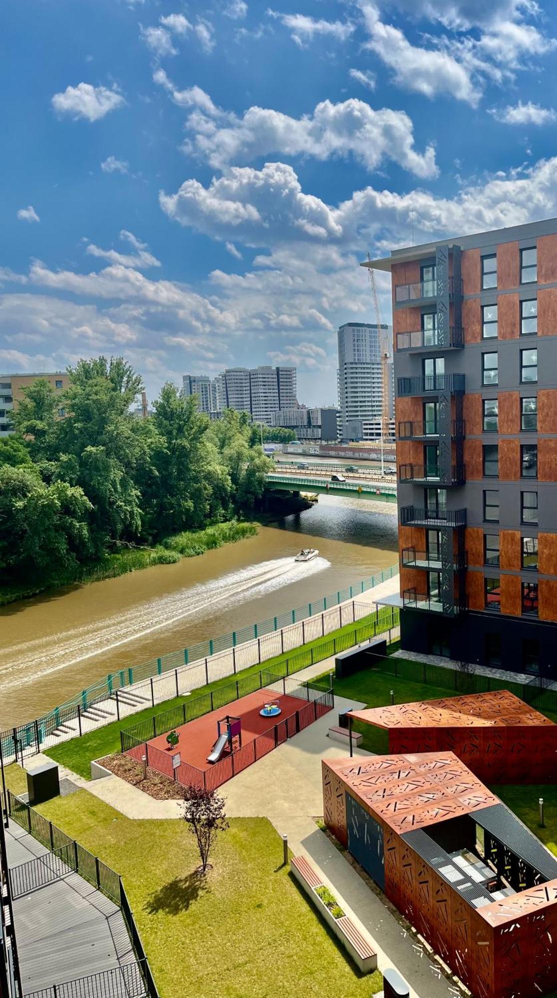 Jesionowe Apartamenty Nad Odra, Stare Miasto, Sauna W Jednym, Klimatyzacja , Garaz Podziemny 0 Zl, Odra River , Old Town, New Building, Air Conditioning, Sauna-One, Underground Garage Free 브로츠와프 외부 사진